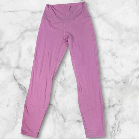 Lululemon Size 6 Pink Aligns - Picture 1 of 2